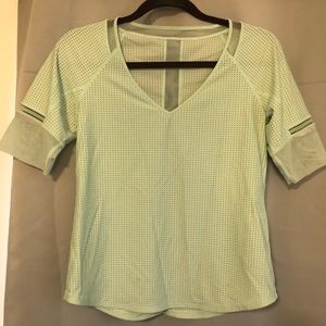 Lululemon mint top